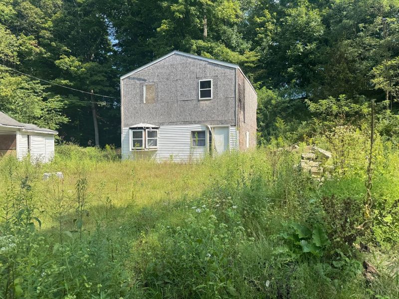 3900 Gun Barrel Road NE, Rushville, OH 43150 Photo 3