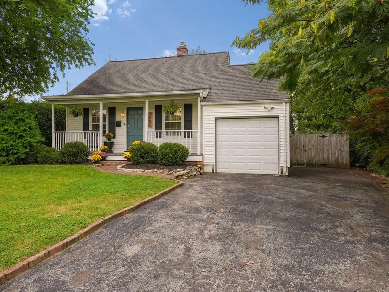 1006 Chambers Circle, Columbus, OH 43212 Photo 1