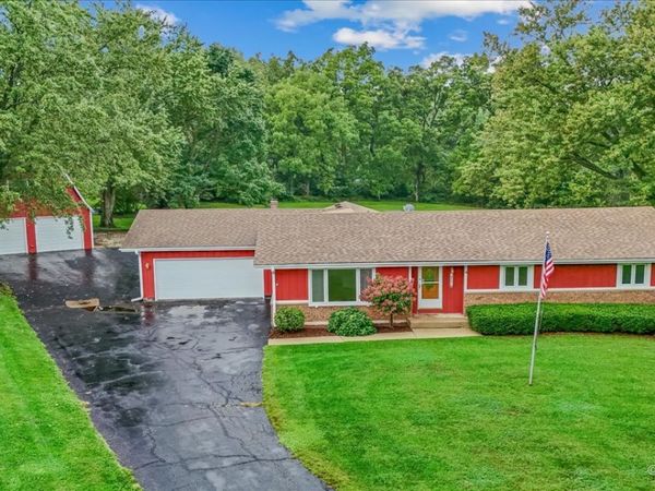 4731 Foxboro Court , Richmond, IL 60071