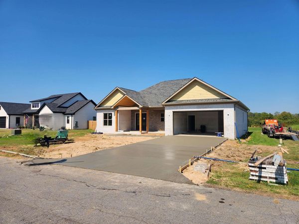 695 Mound View Drive, England, AR 72046