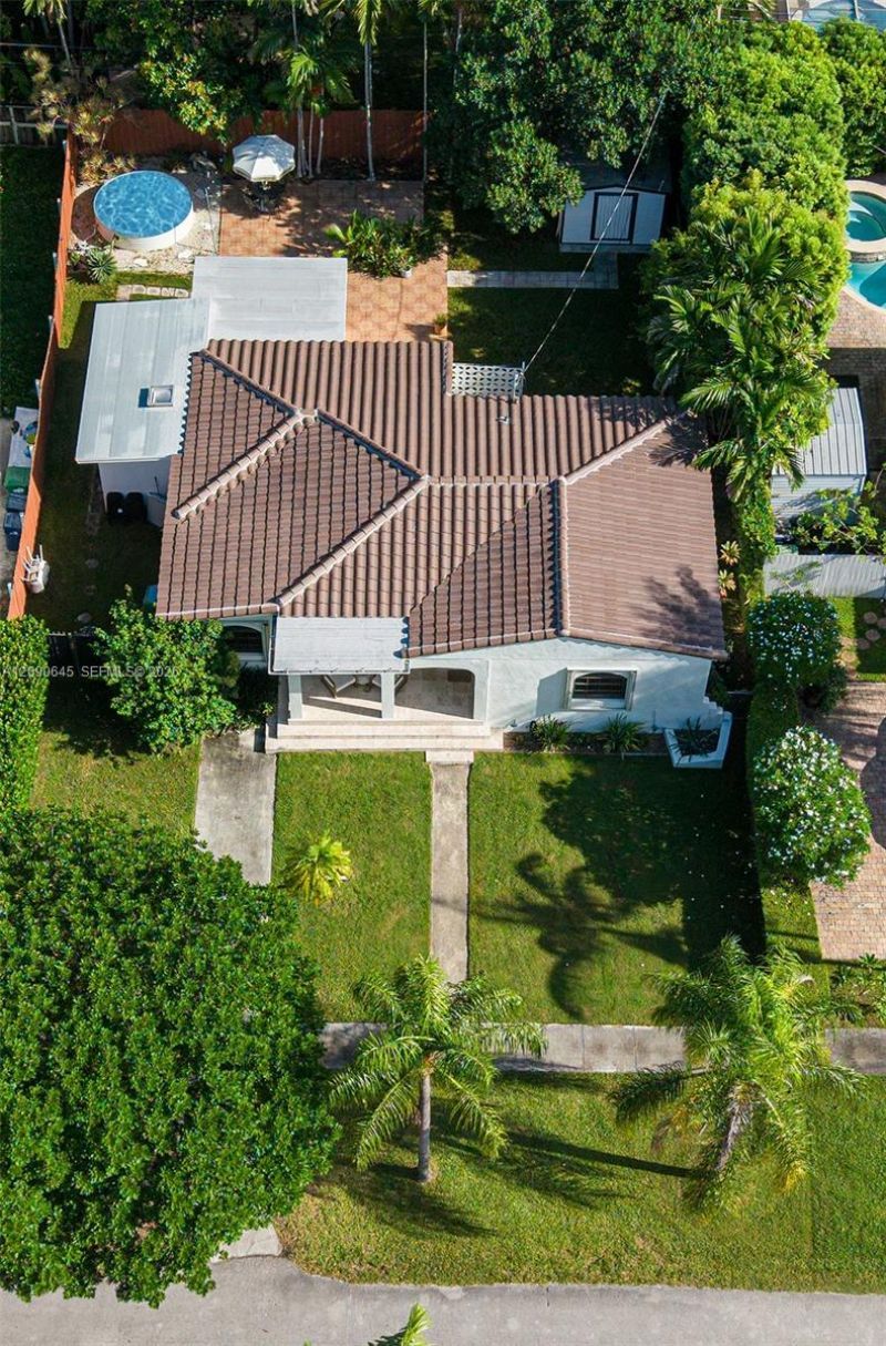 6751 SW 30th St, Miami, FL 33155 Photo
