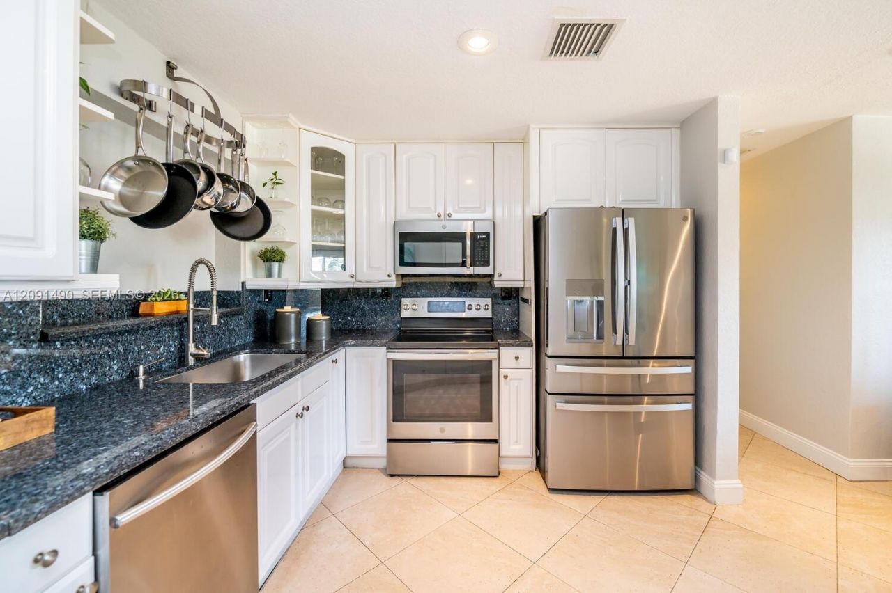1841 SE 6th St, Pompano Beach, FL 33060 Photo