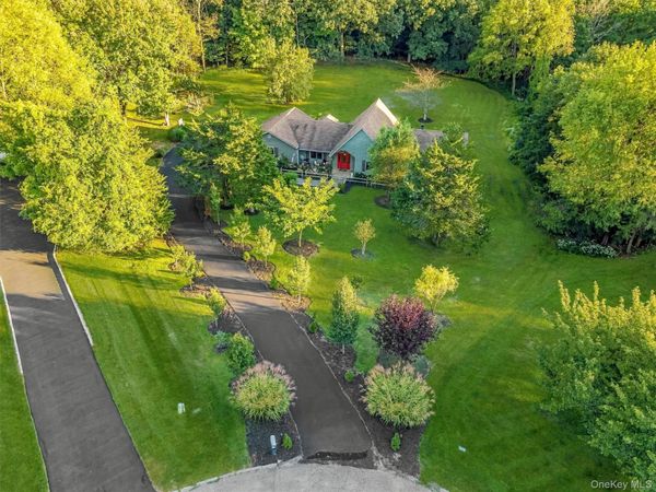 12 Whitefield Avenue , Warwick, NY 10990