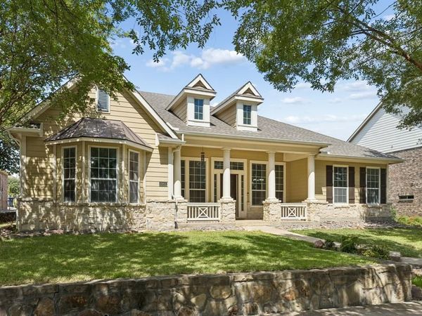 6955 Clay Academy Boulevard, Dallas, TX 75236