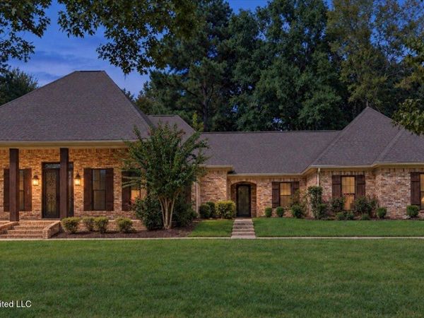 166 Stratford Drive, Brandon, MS 39042