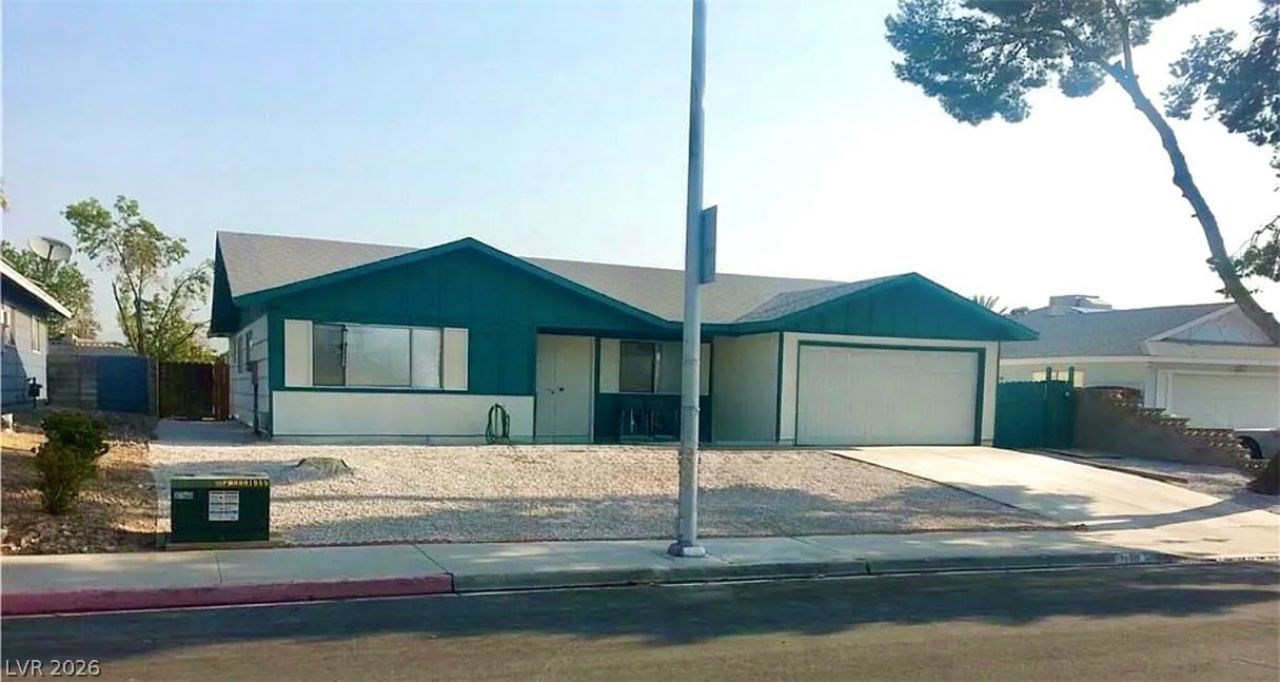 7120 Pinedale Avenue, Las Vegas, NV 89145 Main Photo