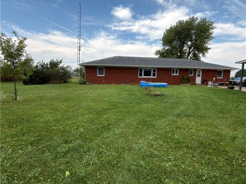 12442 Brookville Pyrmont Road, Brookville, OH 45309 Photo 5