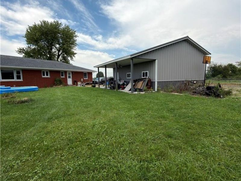 12442 Brookville Pyrmont Road, Brookville, OH 45309 Photo 6