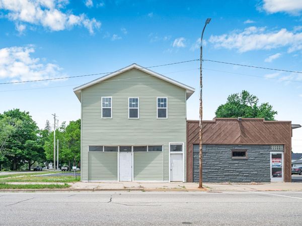 603 & 605 N State St, Big Rapids, MI 49307