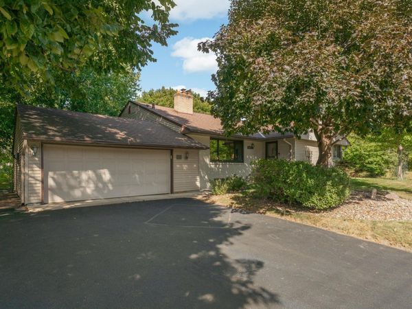 2608 W 102nd Street, Bloomington, MN 55431