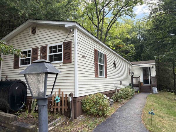 4 Joe Blake Road, Unit 33, Plymouth, NH 03264