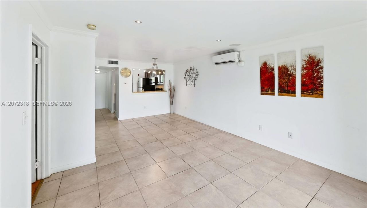 7670 SW 152nd Ave , Unit 206, Miami, FL 33193 Photo