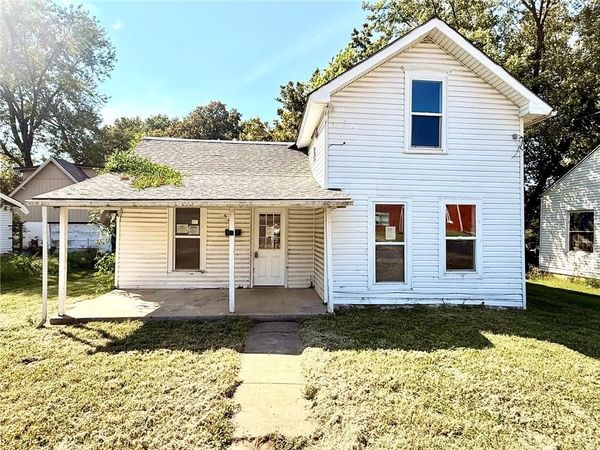 604 S MARKET Street, Holden, MO 64040