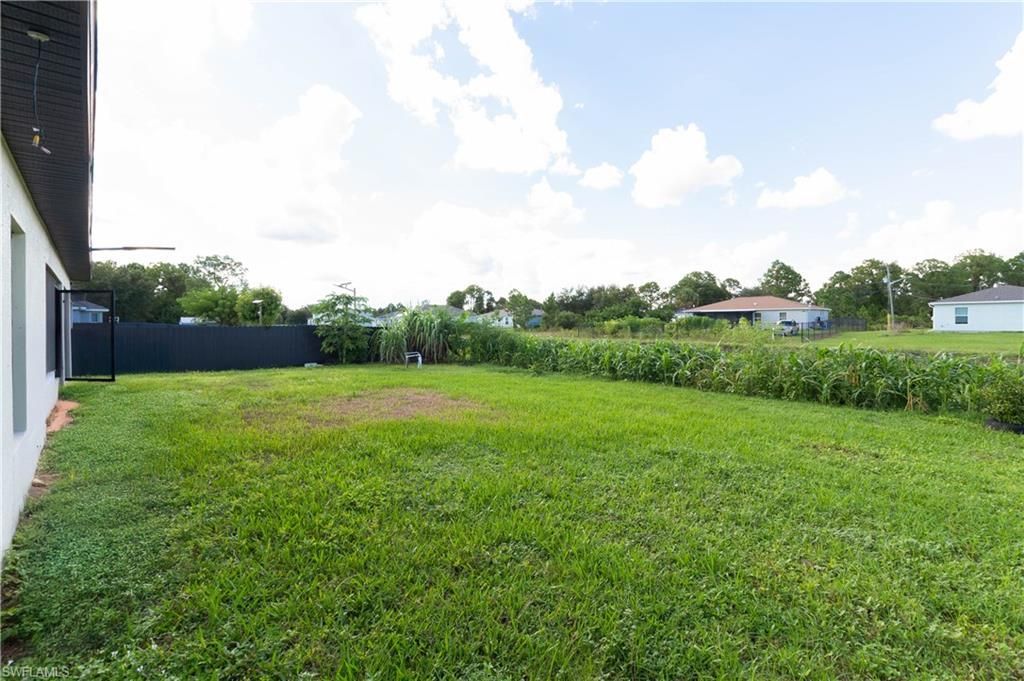 2618 Helen Cir, Lehigh Acres, FL 33971 Photo