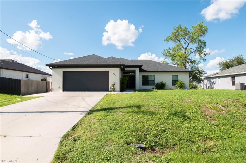 2618 Helen Cir, Lehigh Acres, FL 33971 Photo