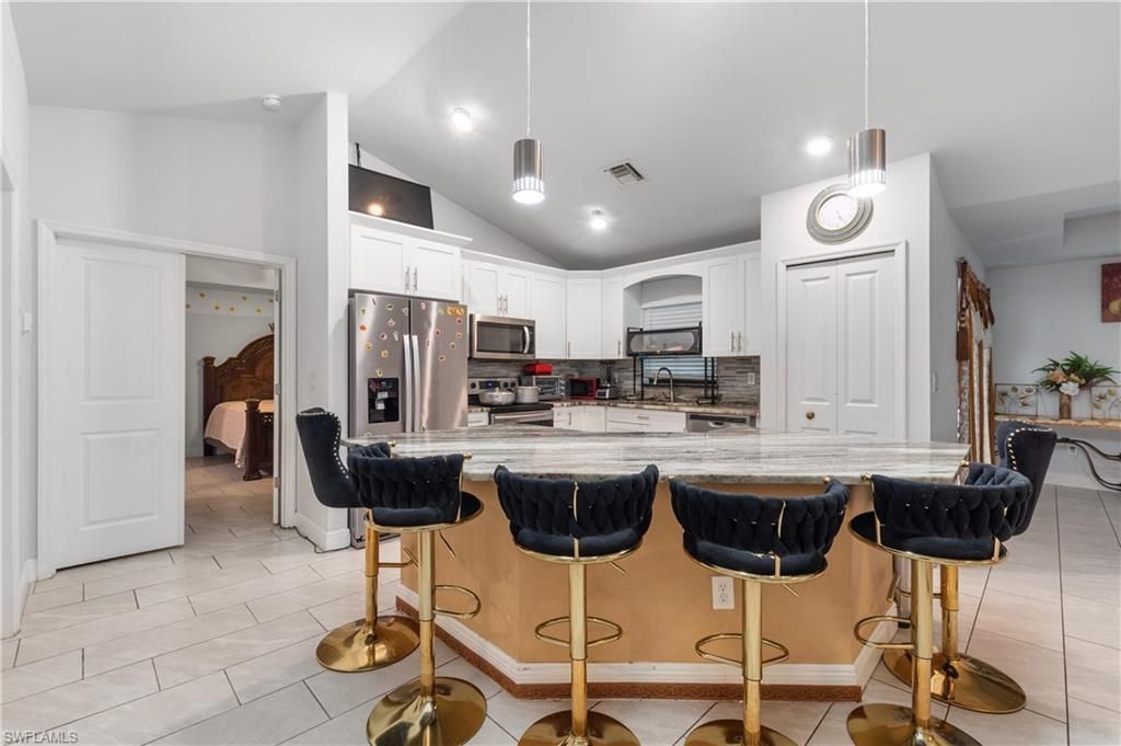 2618 Helen Cir, Lehigh Acres, FL 33971 Photo