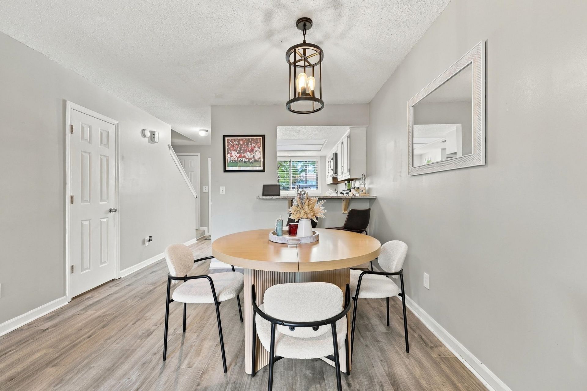 100 Shadow Moss Pl.  Photo 6