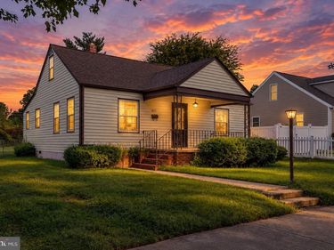 417 WOODFORD STREET , FREDERICKSBURG, VA 22401