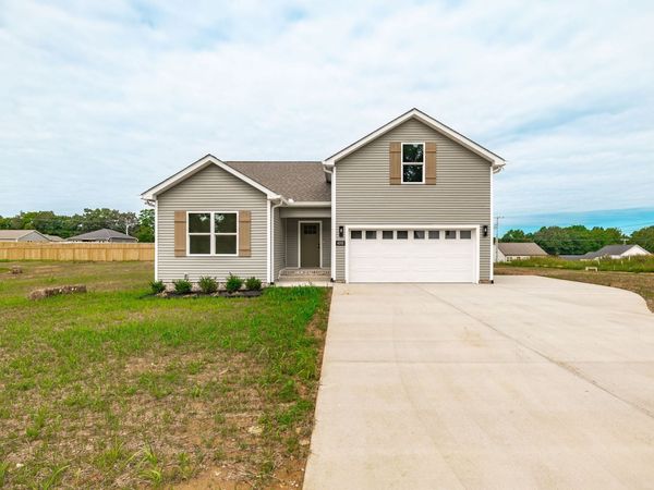 4202 Hereford Dr , Greenbrier, TN 37073
