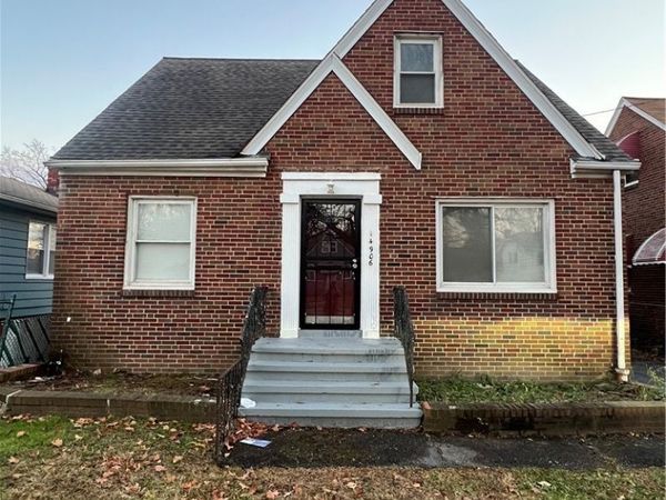 14906 Harvard Avenue, Cleveland, OH 44128