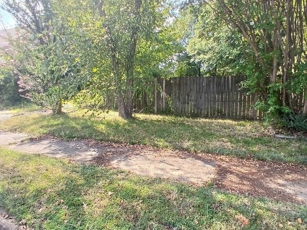 4383 SANDY PARK DR, Memphis, TN 38141