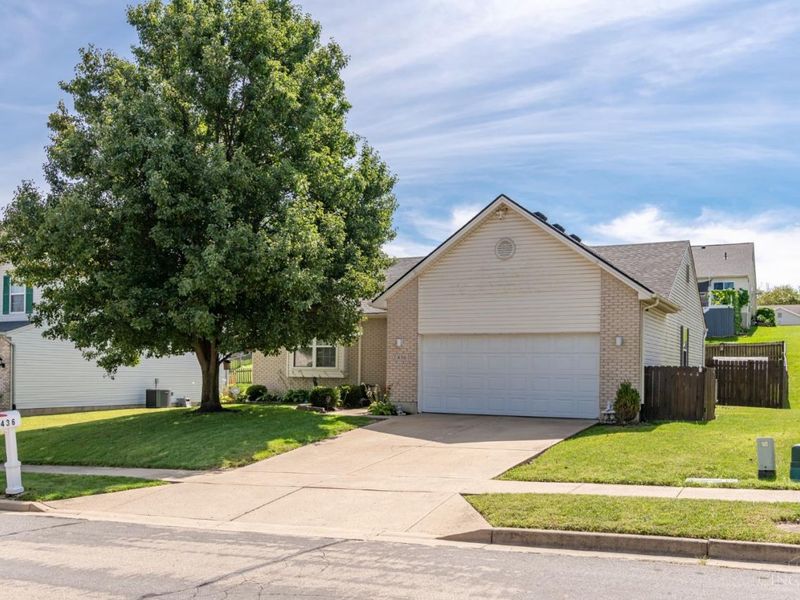 436 Thompson Drive, Fairborn, OH 45324 Photo 3