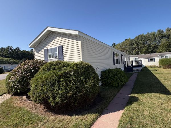 34 Sunrise Hill , Berwick, ME 03901