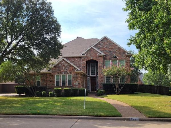 1211 Kings Brook Drive, Southlake, TX 76092