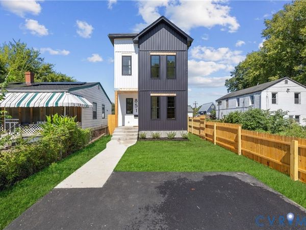 851 E Bank Street , Petersburg, VA 23803