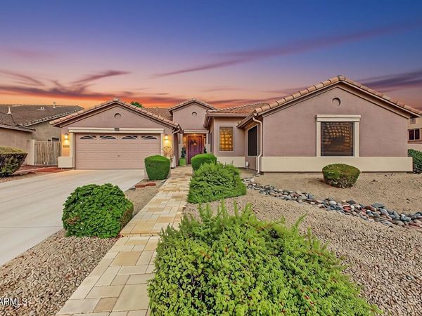 25705 N 68th Lane, Peoria, AZ 85383
