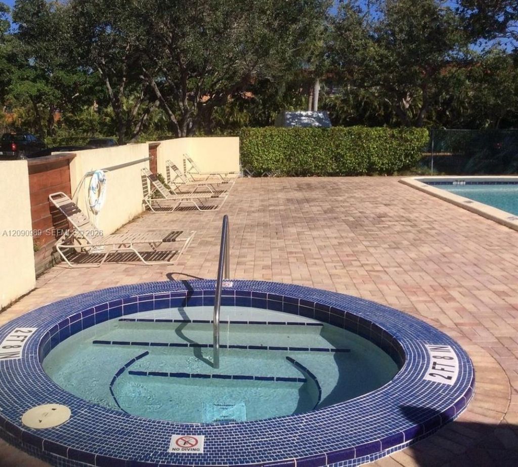 2501 Riverside Dr, Unit 207-A, Coral Springs, FL 33065 Photo