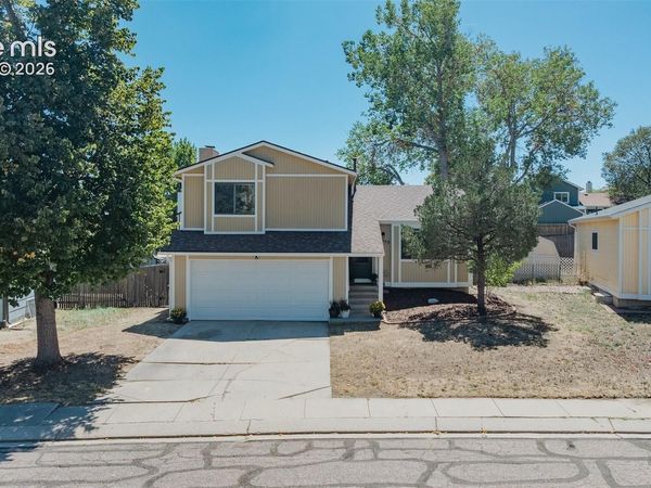 5555 Alma Terrace, Colorado Springs, CO 80917
