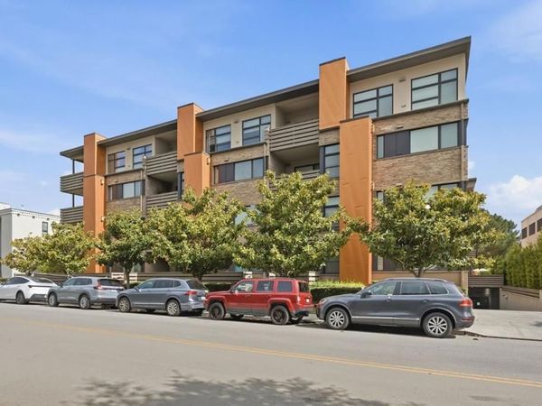 1838 Ogden Drive, Unit 110, Burlingame, CA 94010