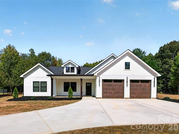106 Blackley Circle , Shelby, NC 28152
