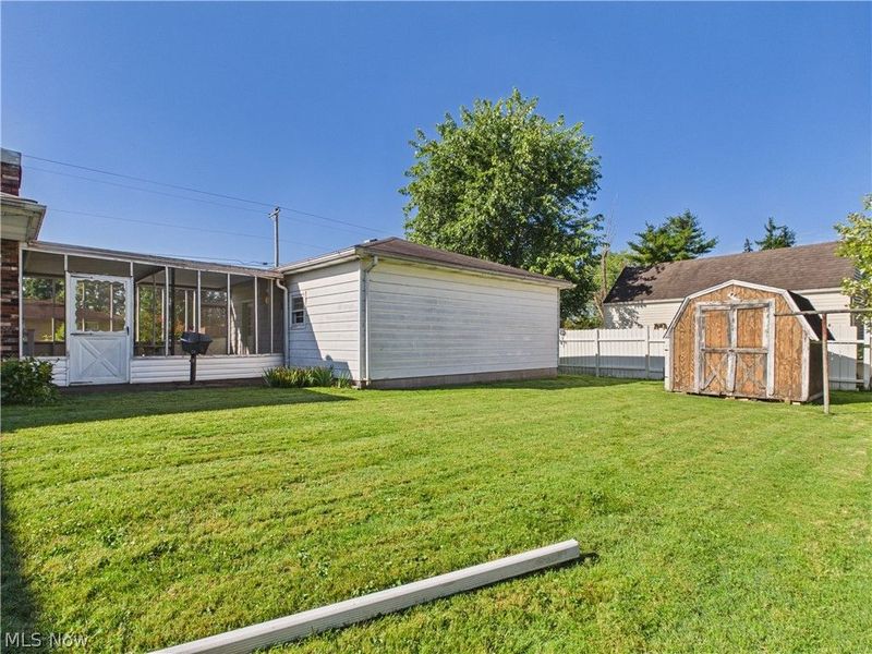 925 Belrock Avenue, Belpre, OH 45714 Photo 7