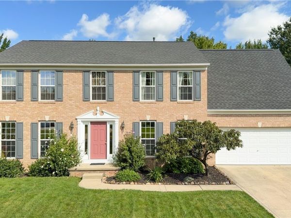 1781 Parker Lane , Twinsburg, OH 44087