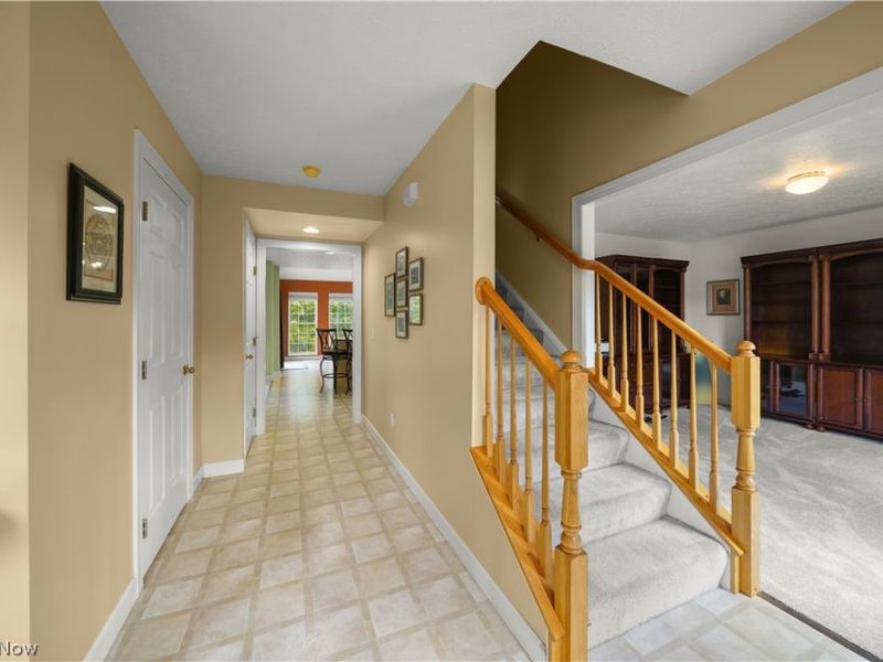 1781 Parker Lane, Twinsburg, OH 44087 Photo 2