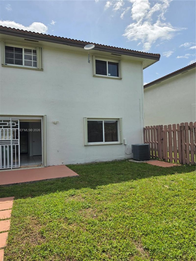 13407 SW 62nd St, Unit 1, Miami, FL 33183 Photo
