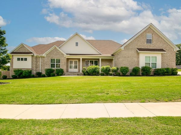 1586 Calcutta Drive , Cabot, AR 72023