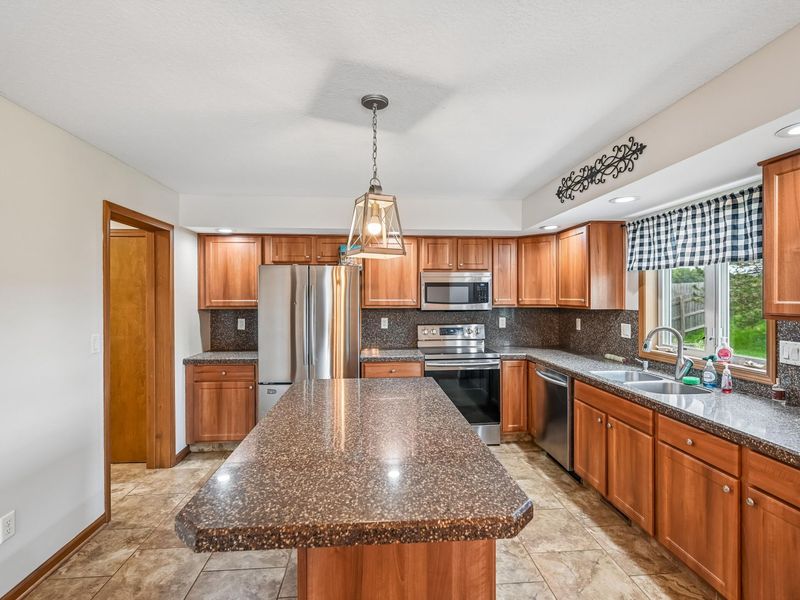 800 Mckees Mill, New Carlisle, OH 45344 Photo 11