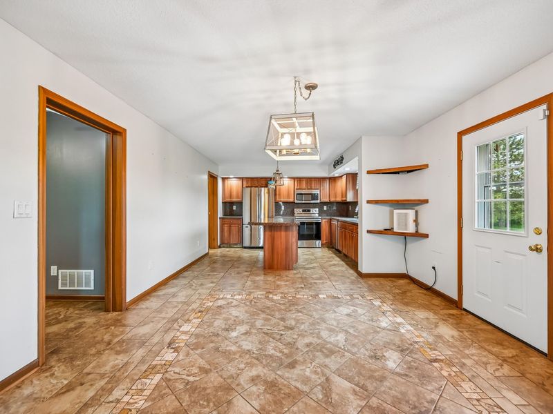 800 Mckees Mill, New Carlisle, OH 45344 Photo 8