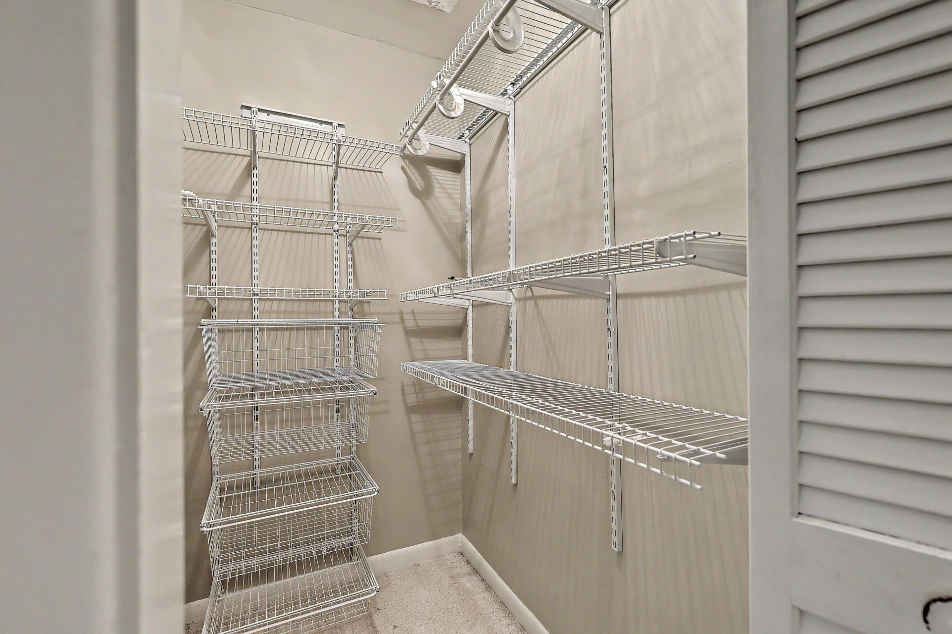1203 Village Creek Lane Photo 9