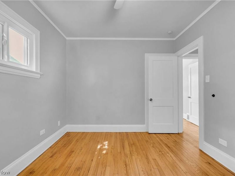 921 Helmsdale Road, Cleveland Heights, OH 44112 Photo 15