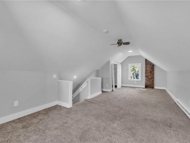 921 Helmsdale Road, Cleveland Heights, OH 44112 Photo 20