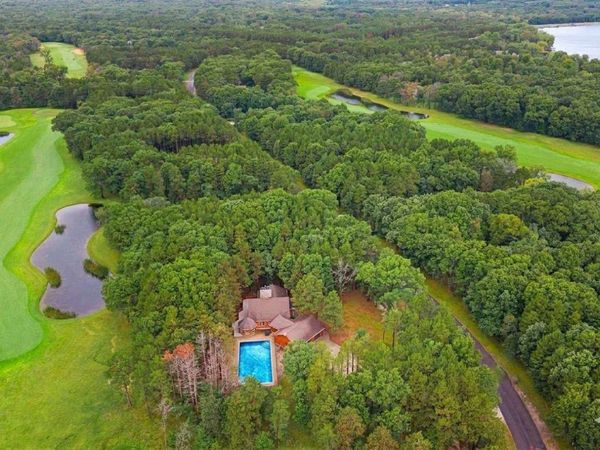 373 Pinehurst Drive, Nekoosa, WI 54457