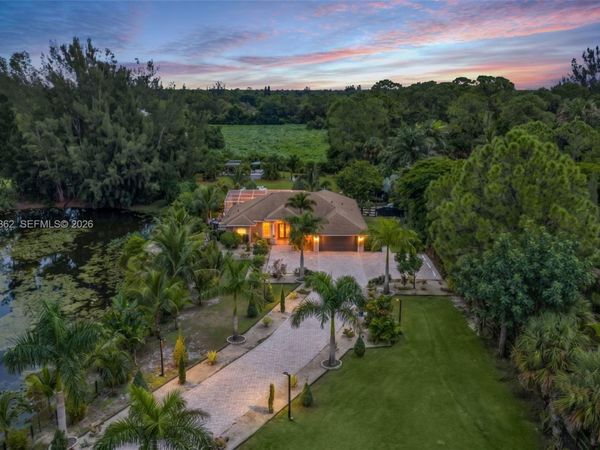 14800 April Dr , Loxahatchee, FL 33470