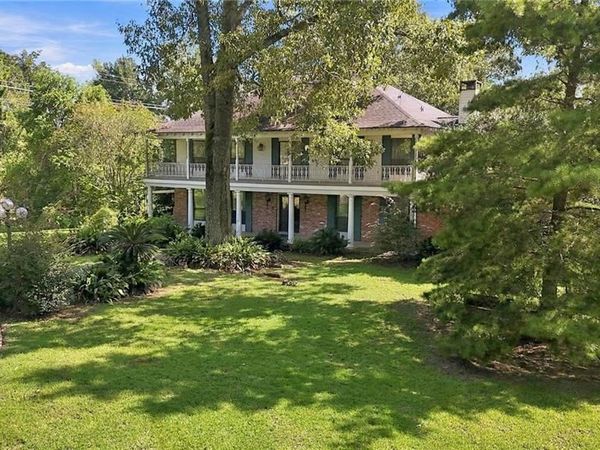2955 JONES CREEK Road , Baton Rouge, LA 70816