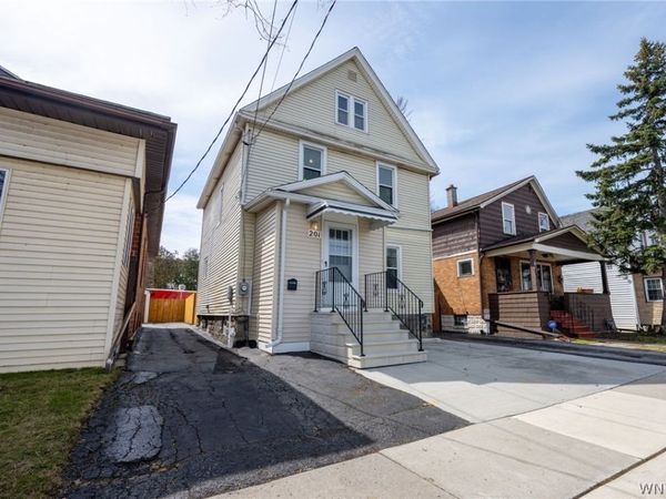 201 Royal Avenue , Buffalo, NY 14207