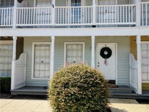 2210 CHRISTIAN Street, Unit 29, Baton Rouge, LA 70808