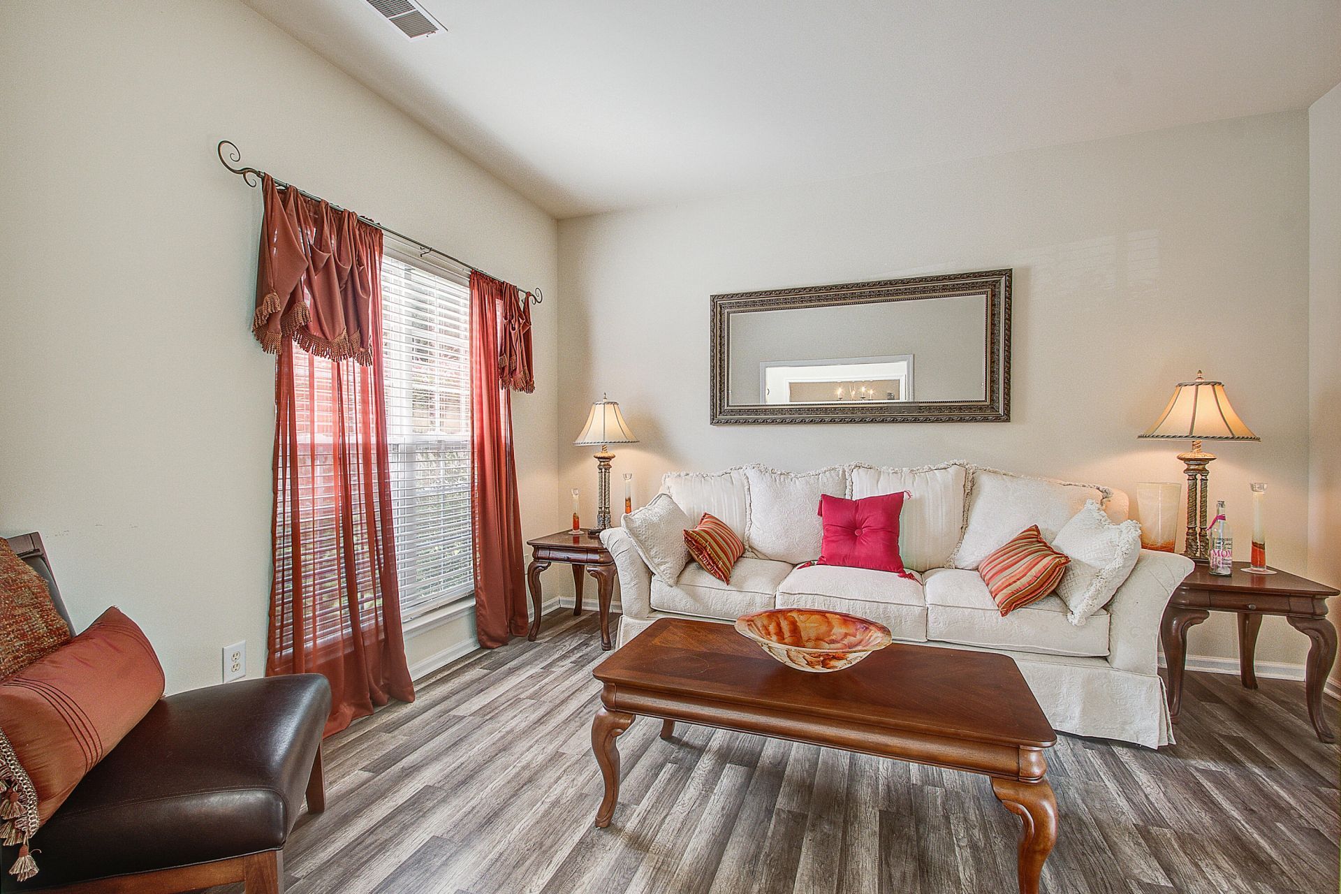 3342 Kirkwall Drive Photo 8